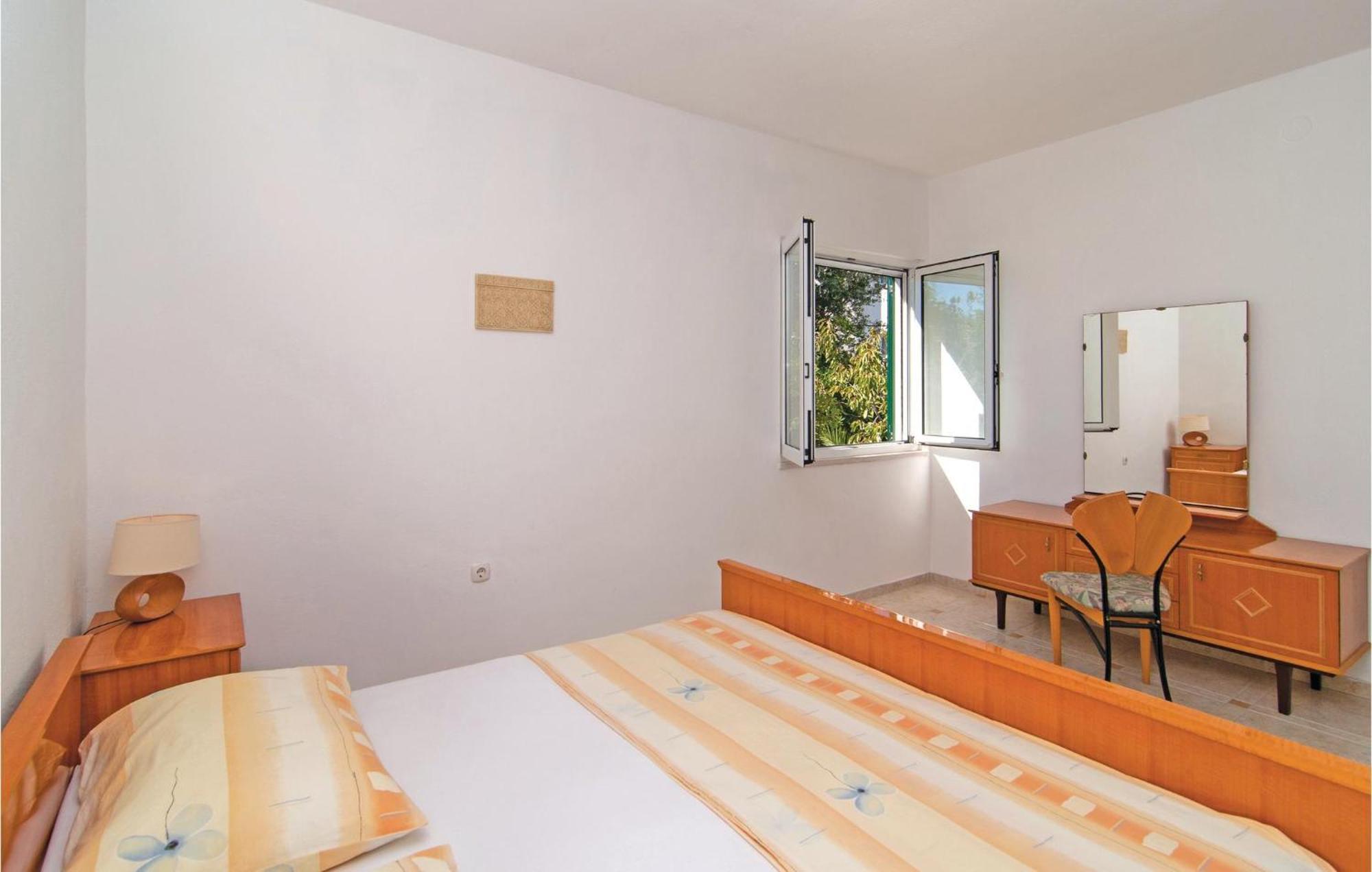 3 Bedroom Cozy Home In Supetar Eksteriør bilde